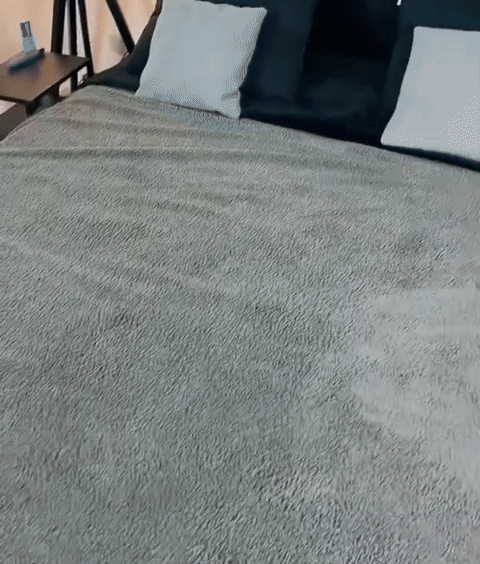 שמיכת האוהבים של VORA